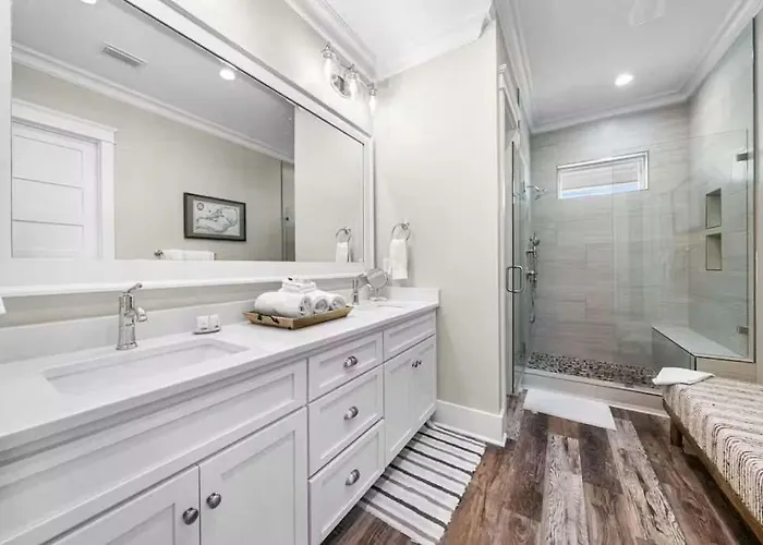 Waterfront Views - Walk To - Heated Pool *