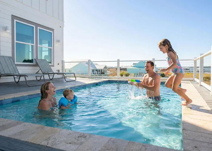 Waterfront Views - Walk To - Heated Pool * Gulf Shores